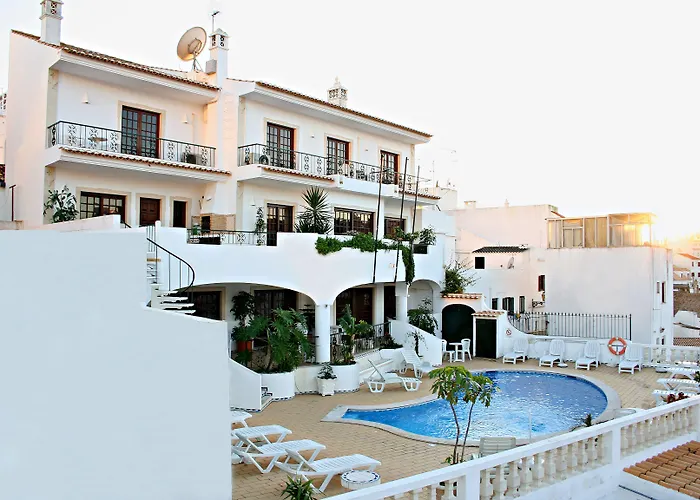 Ethos Bertolina Wellness Urban Living Pensionat Albufeira