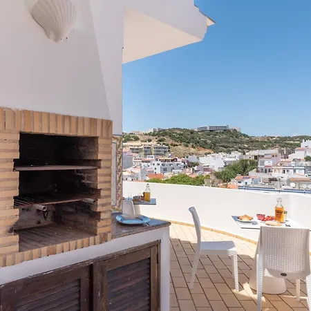 Bertolina Πανσιόν 3*