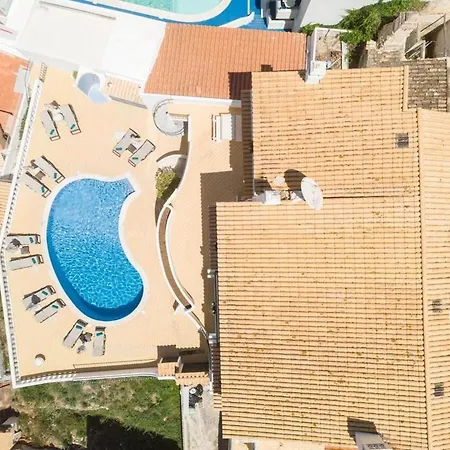Bertolina بيت ضيافة